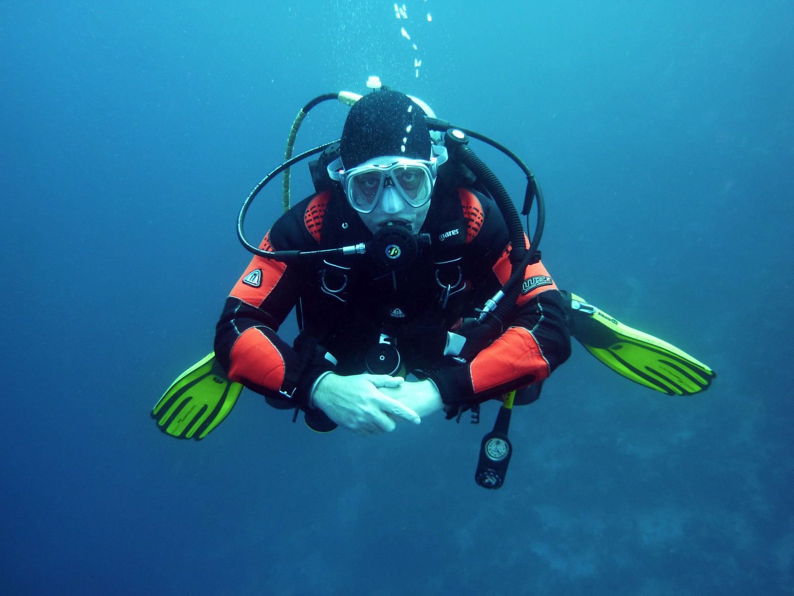 Scuba divers swimming underwater